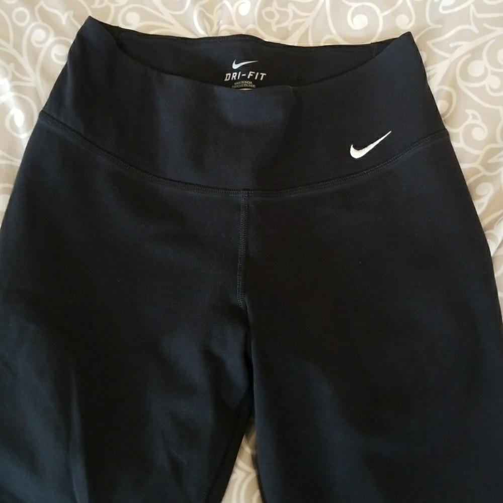 Nike dri-fit leggings